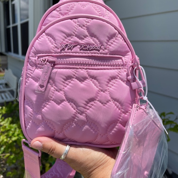 BETSEY JOHNSON XOALI Heart Quilted Sling Bag In Pink - Picture 6 of 16